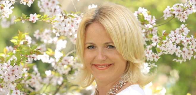 81c2b3c292c24454b5a36e916f35f8d7